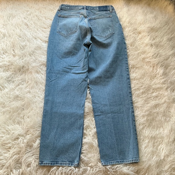 Abercrombie Curve Love High Rise Jeans - Picture 4 of 4